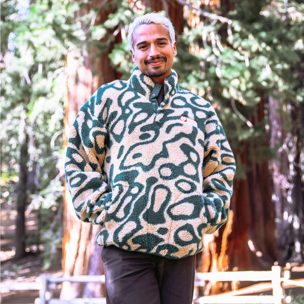 Parks Project Yellowstone Geysers Trail High Pile Fleece - Picture 5 of 6